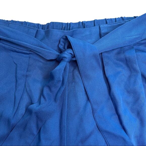 June & Hudson Royal Blue Paperbag Top Shorts w/ Built-In Belt & Pockets, Size M! - Picture 2 of 9